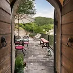 Apartament Menotre *